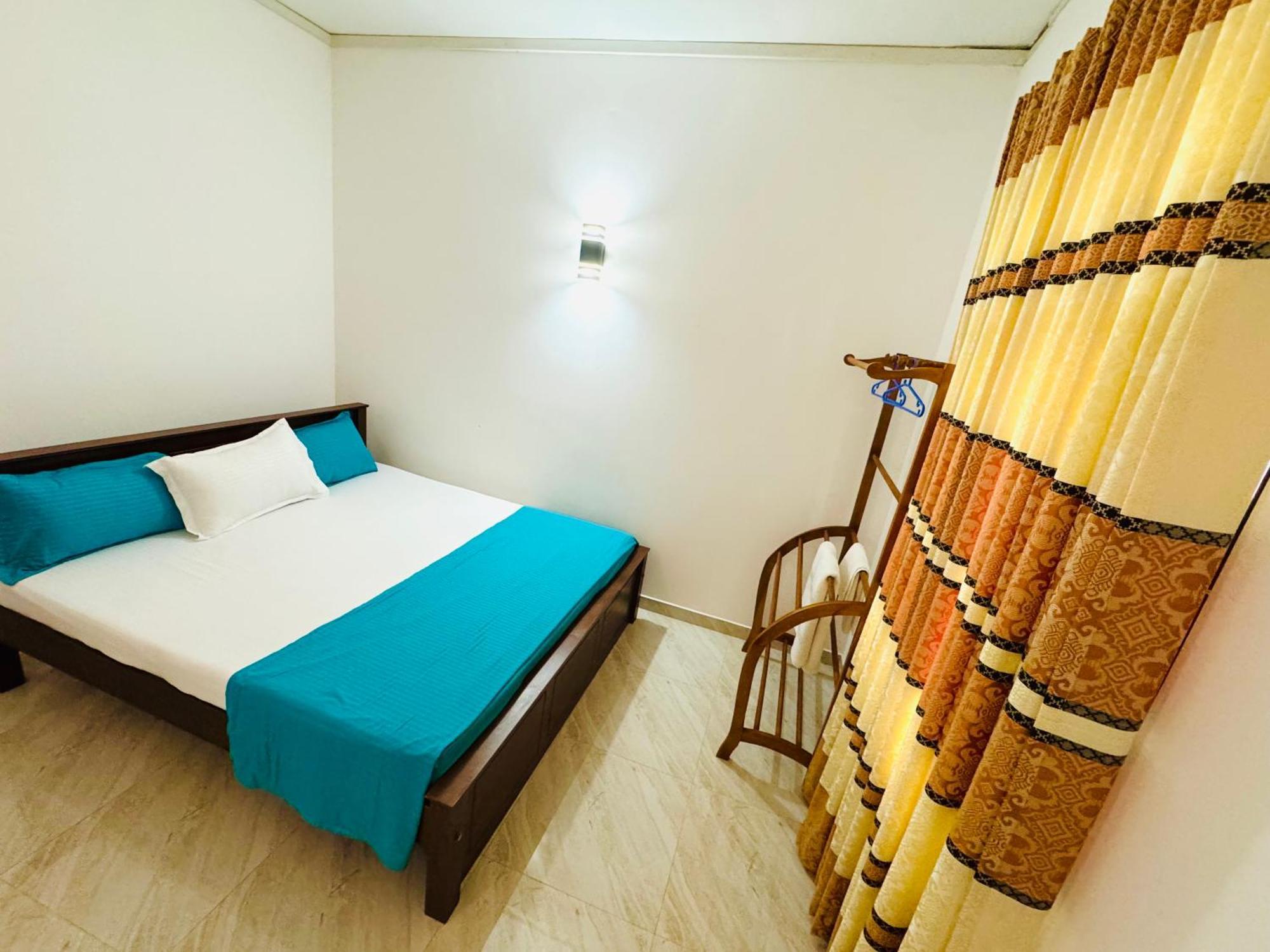 Ahasna Airport Villa Негомбо Экстерьер фото